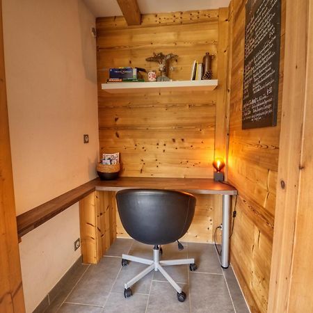 Duplex 2 Chambres Avec Grande Terrasse, Animaux Acceptes, A Samoens - Fr-1-642-77 Exterior photo
